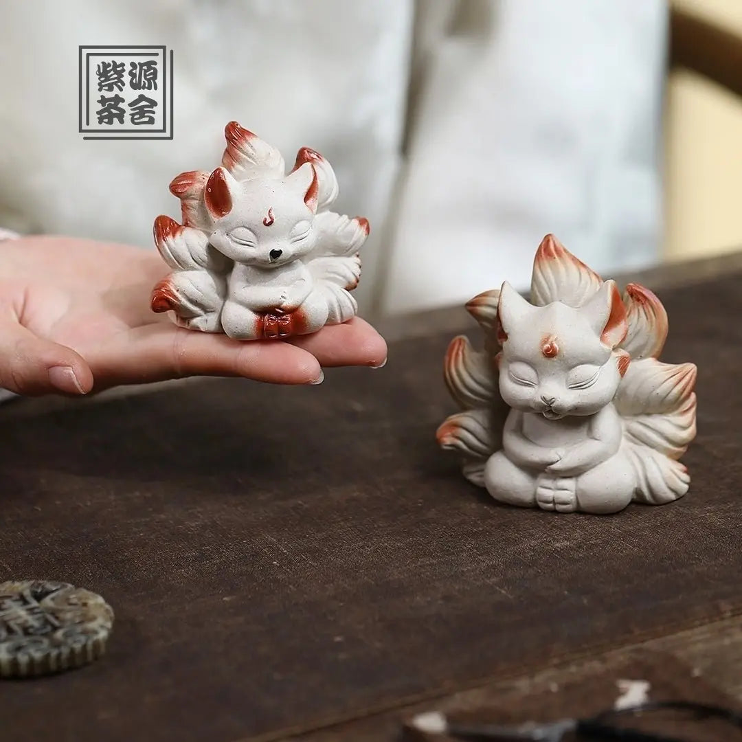 Jiu Wei Hu - Tea Pet 江苏宜兴