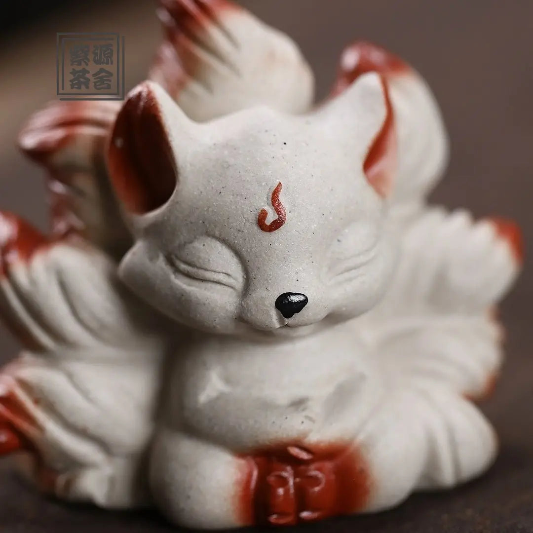 Jiu Wei Hu - Tea Pet 江苏宜兴