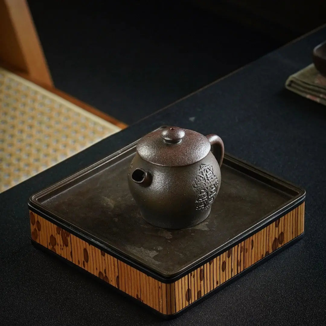 Ju Lun 100cc - Yixing Handmade Teapot 江苏宜兴