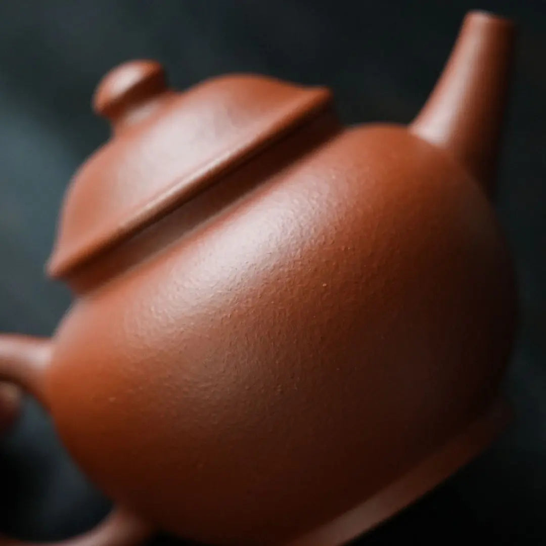 Ju Lun 110cc - Yixing Handmade Teapot 江苏宜兴