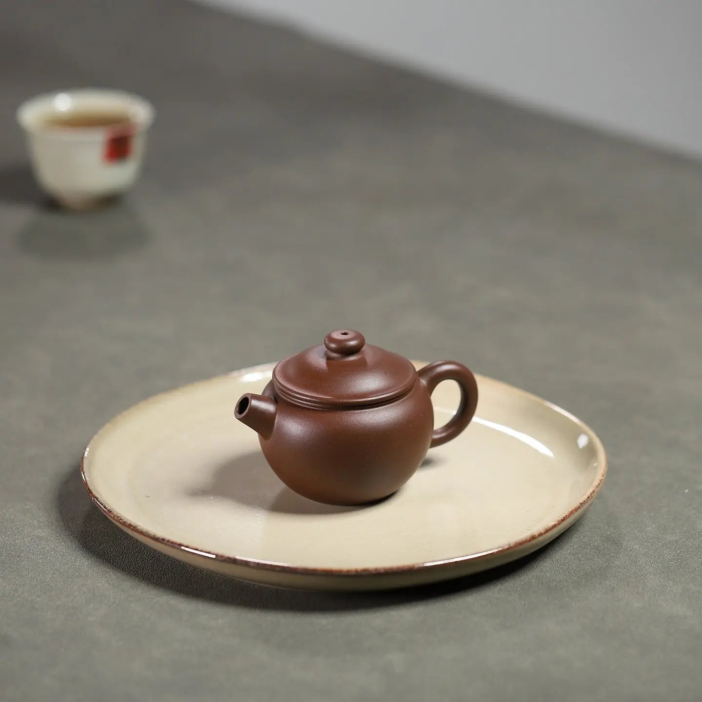 Ju Lun 120cc - Yixing Handmade Teapot 江苏宜兴