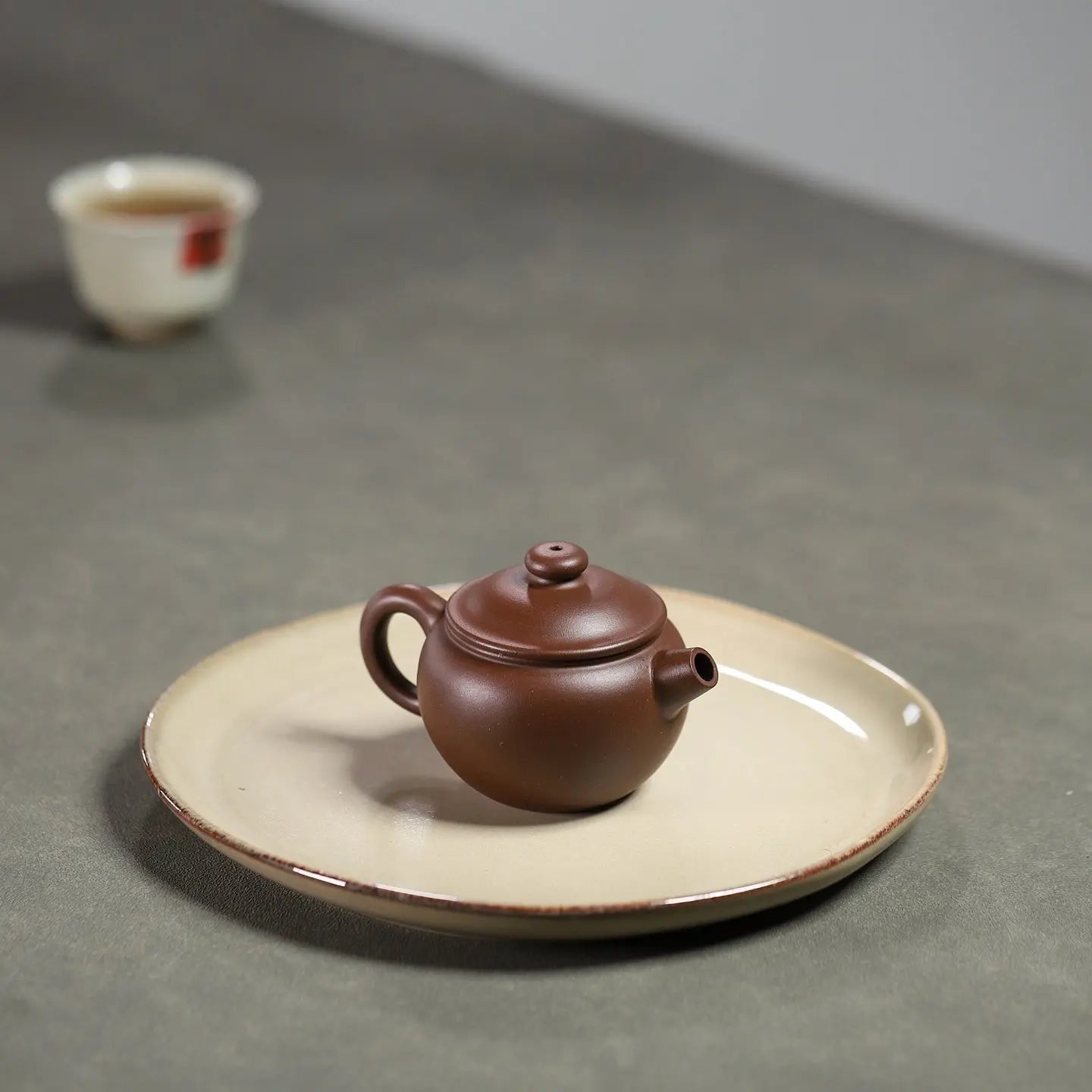 Ju Lun 120cc - Yixing Handmade Teapot 江苏宜兴