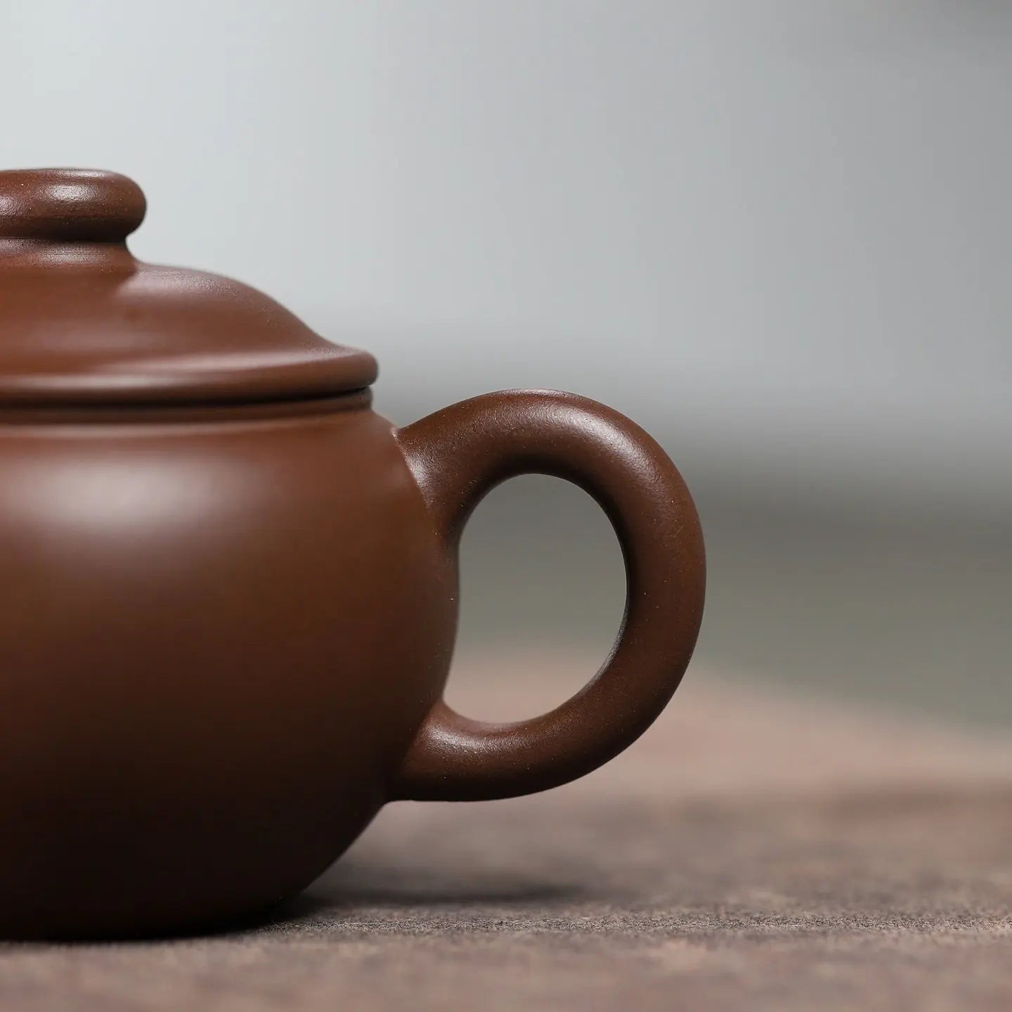Ju Lun 120cc - Yixing Handmade Teapot 江苏宜兴