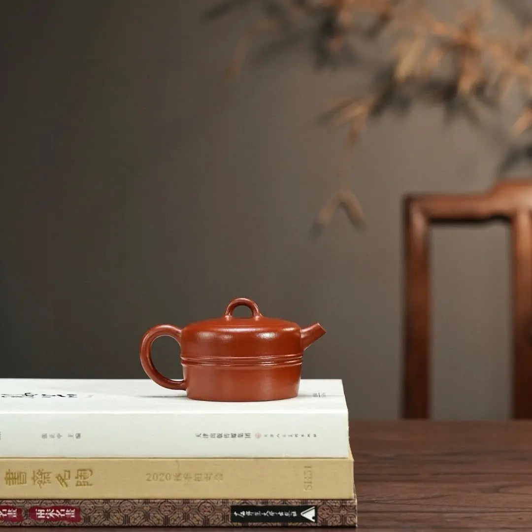 Ju Lun 130cc - Yixing Handmade Teapot 江苏宜兴