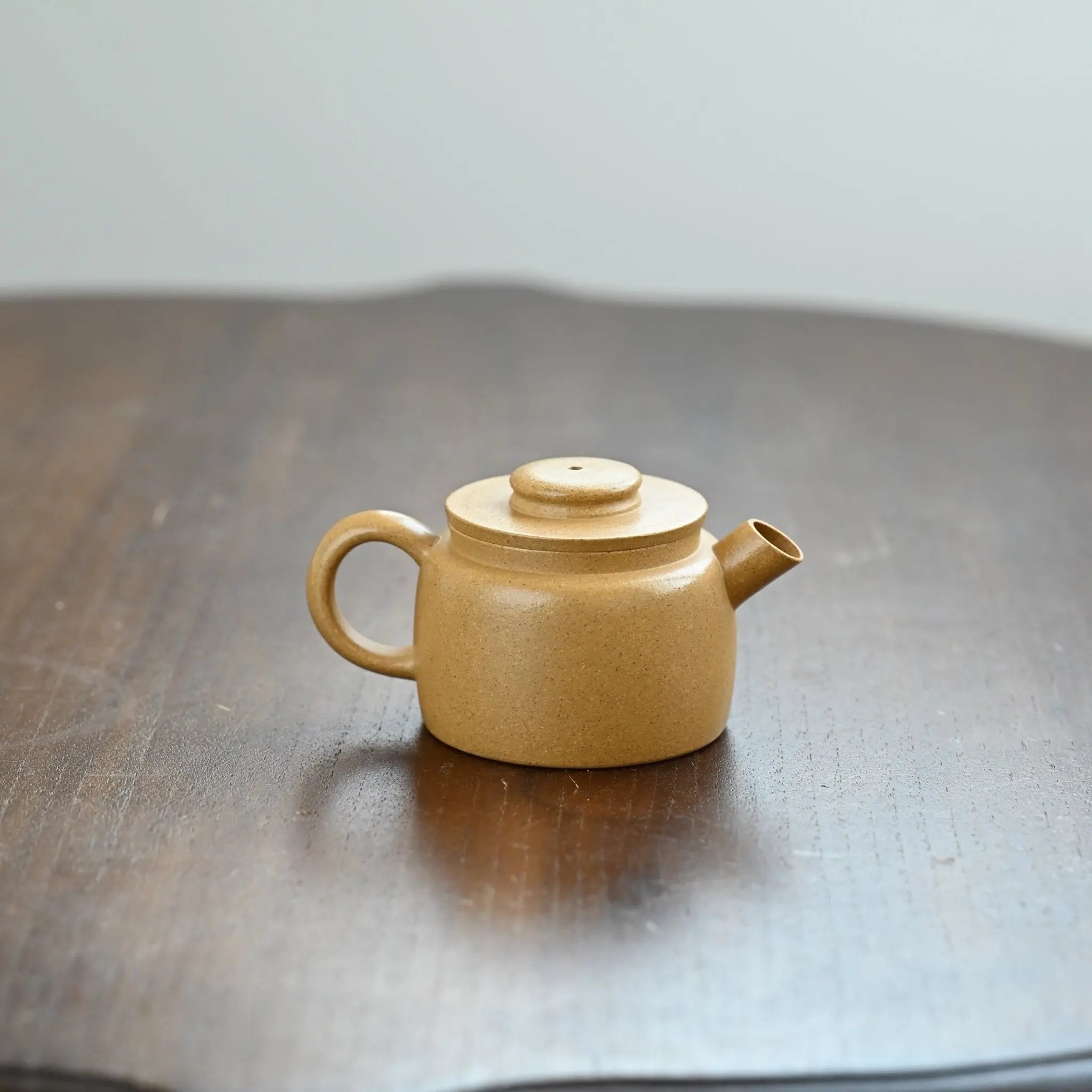 Ju Lun 140cc - Yixing Handmade Teapot 江苏宜兴