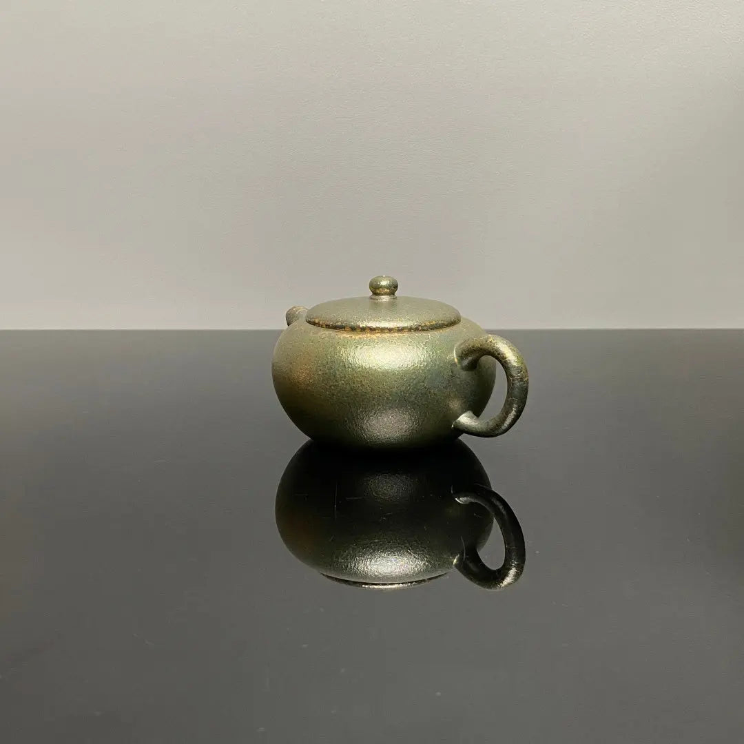 Ju Lun 160cc - Yixing Handmade Teapot 江苏宜兴