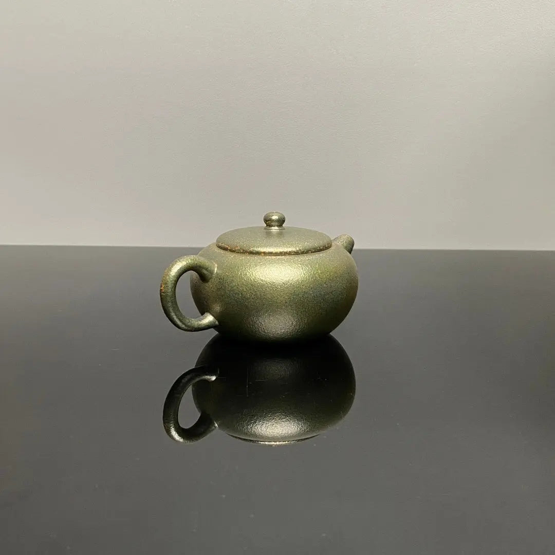 Ju Lun 160cc - Yixing Handmade Teapot 江苏宜兴