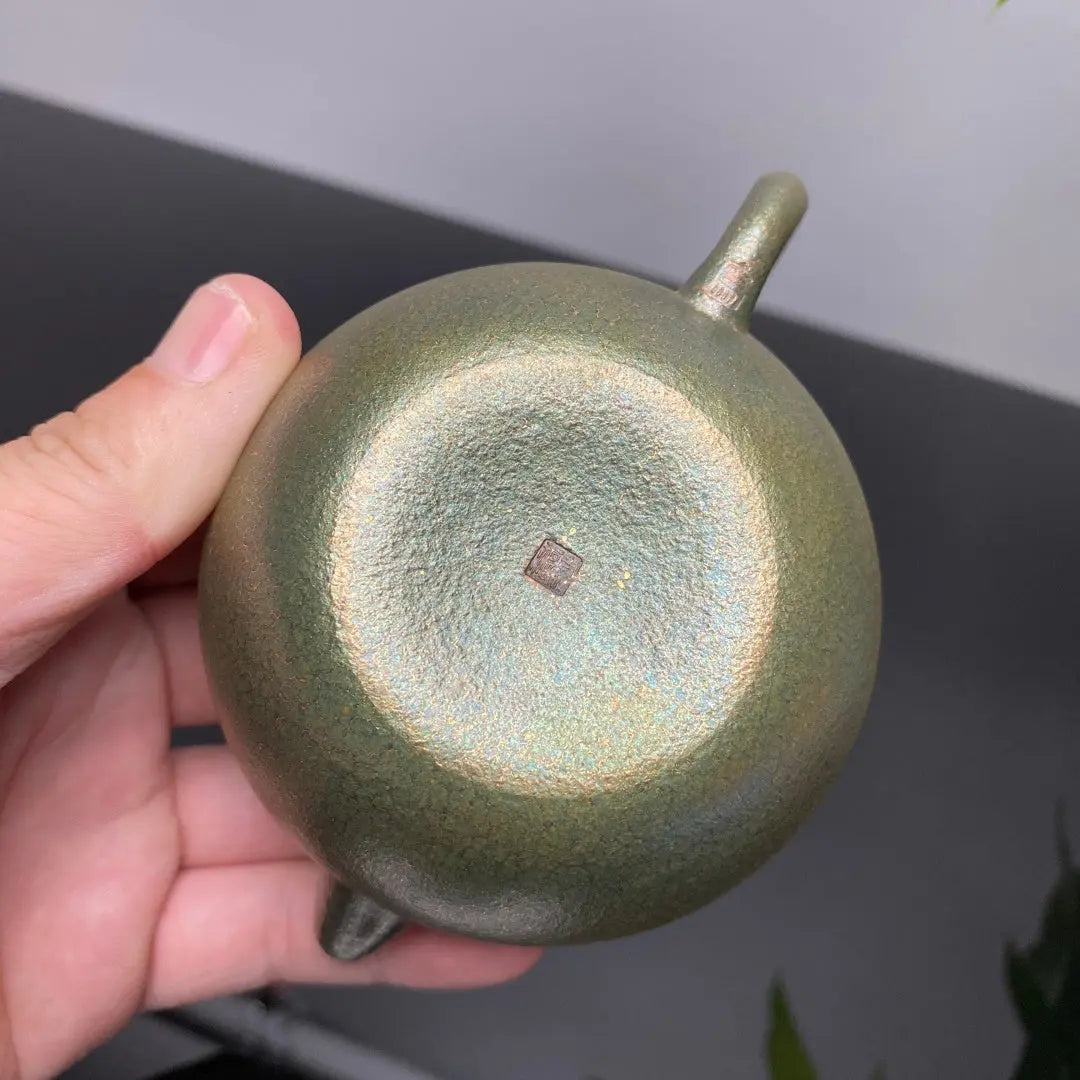 Ju Lun 160cc - Yixing Handmade Teapot 江苏宜兴