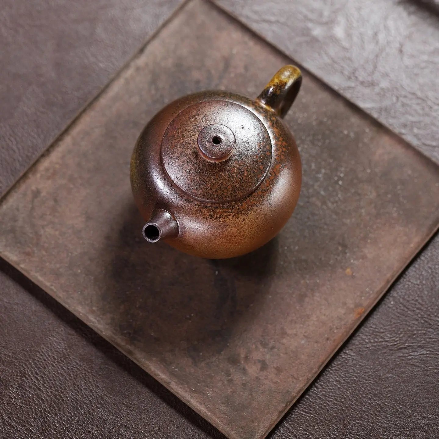 Ju Lun 230cc - Yixing Handmade Teapot 江苏宜兴