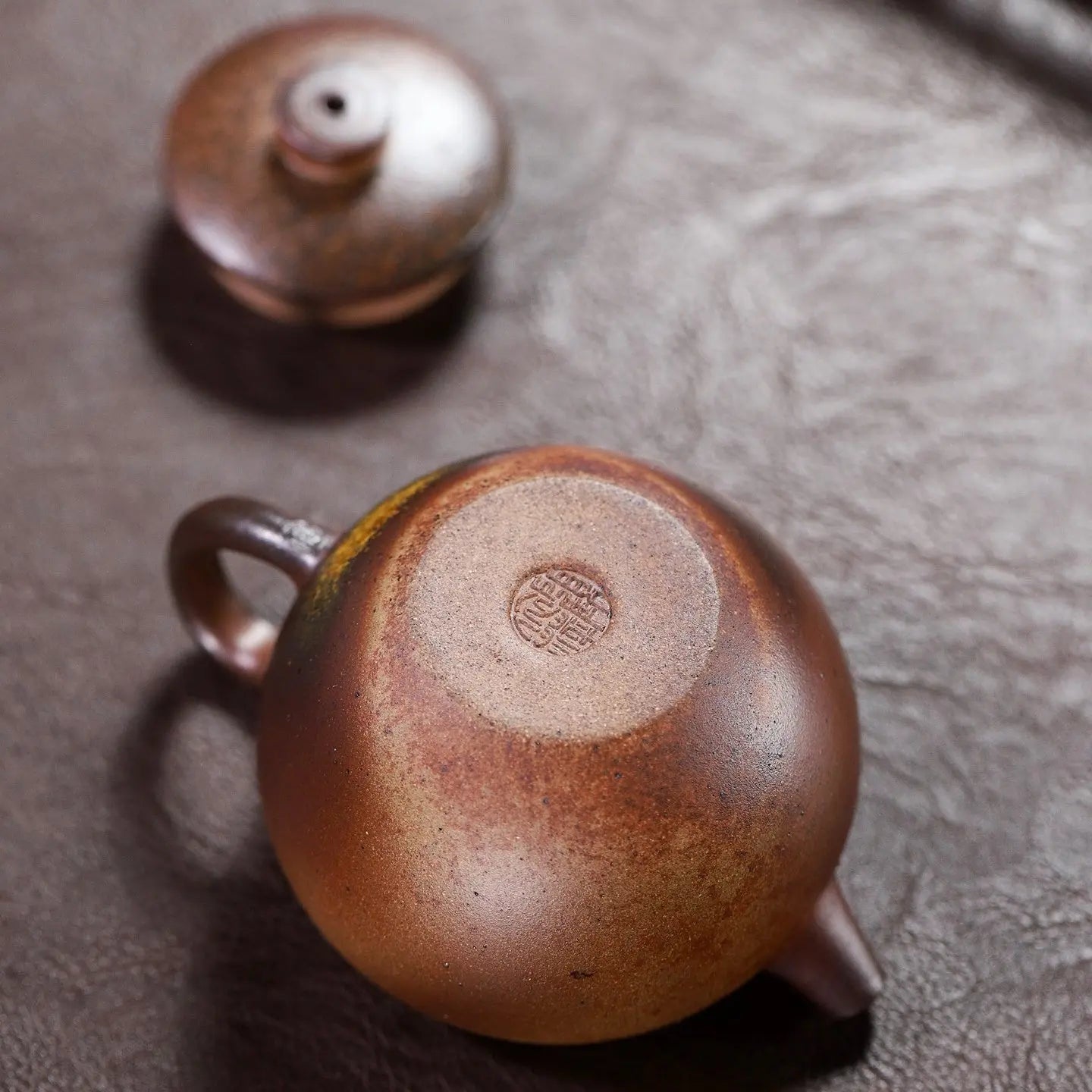 Ju Lun 230cc - Yixing Handmade Teapot 江苏宜兴