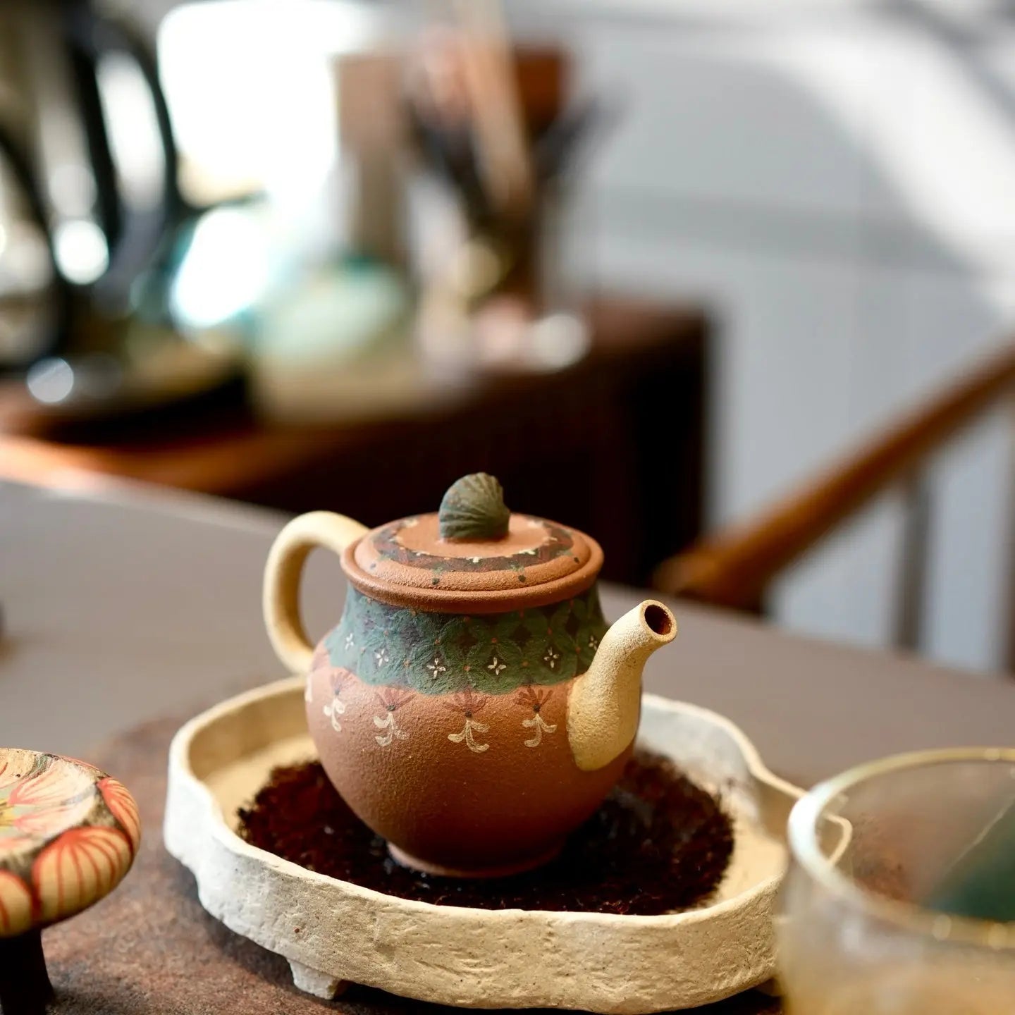 Ju Qian 130cc - Yixing Handmade Teapot 江苏宜兴