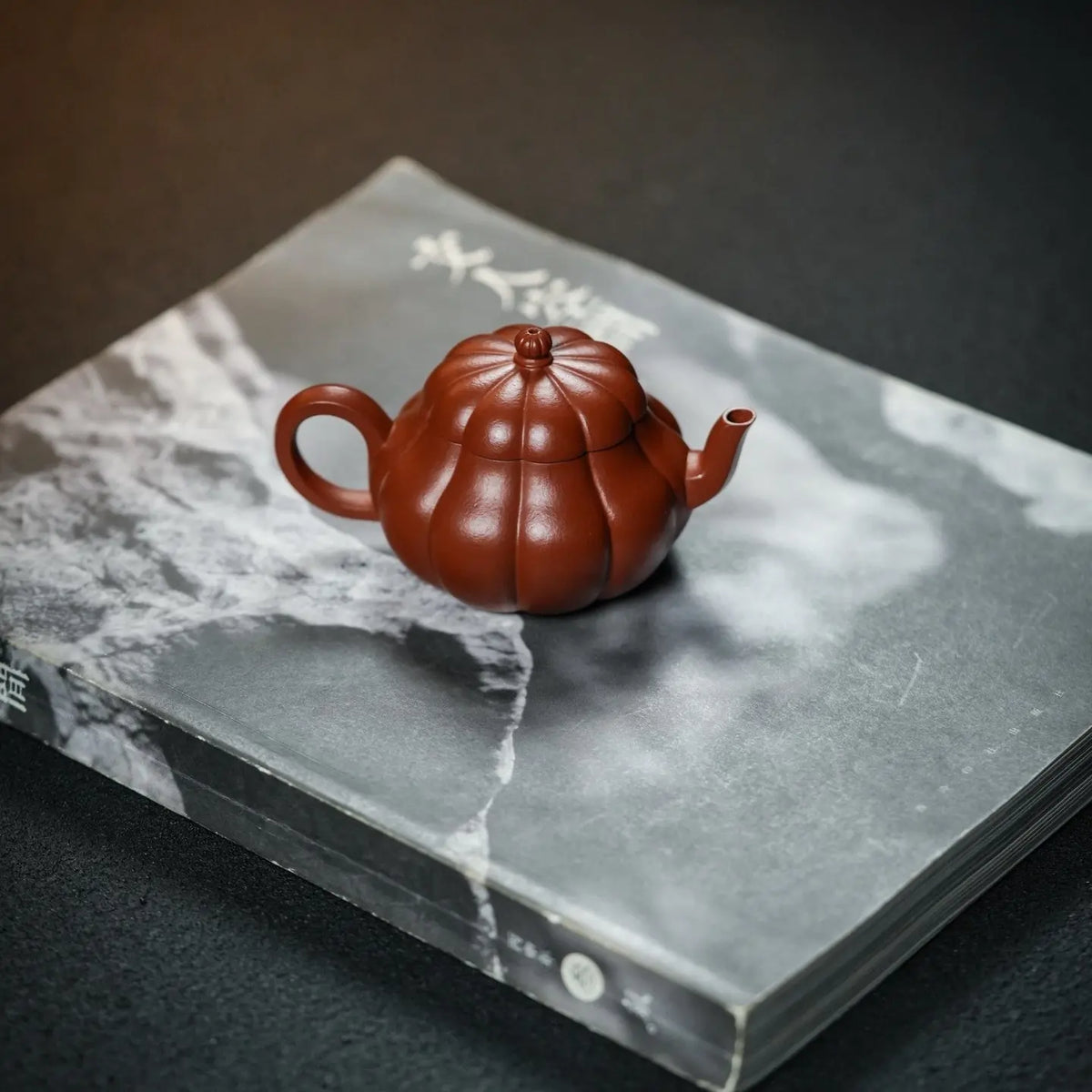 Jun De 100cc - Yixing Handmade Teapot 江苏宜兴