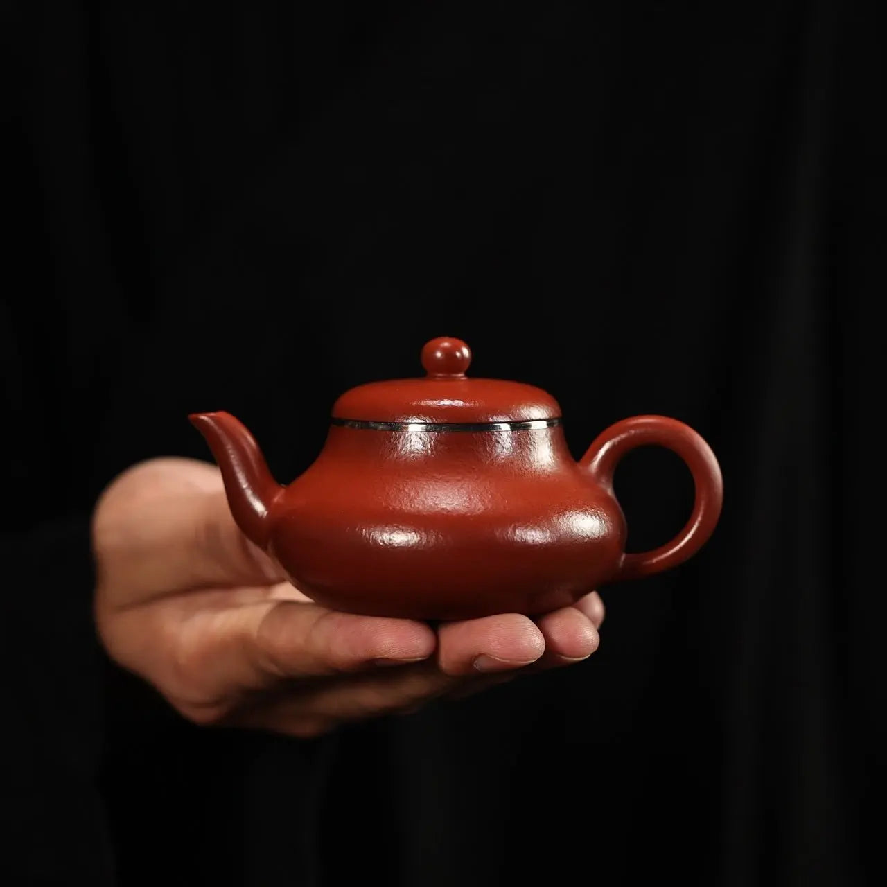 Jun De 130cc - Yixing Handmade Teapot 江苏宜兴