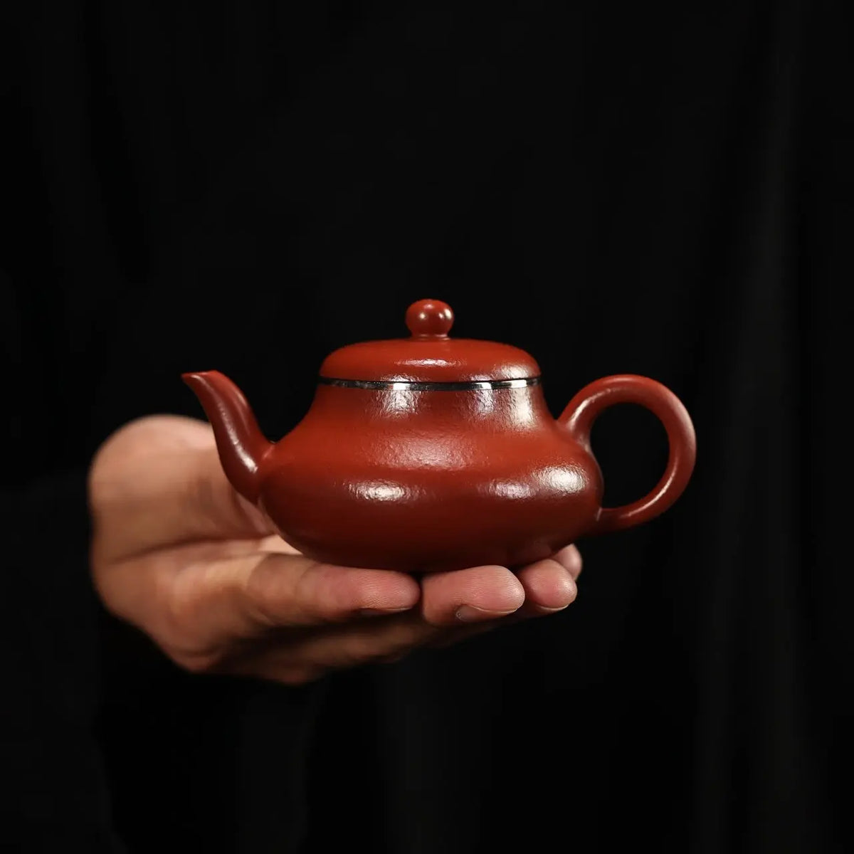 Jun De 130cc - Yixing Handmade Teapot 江苏宜兴