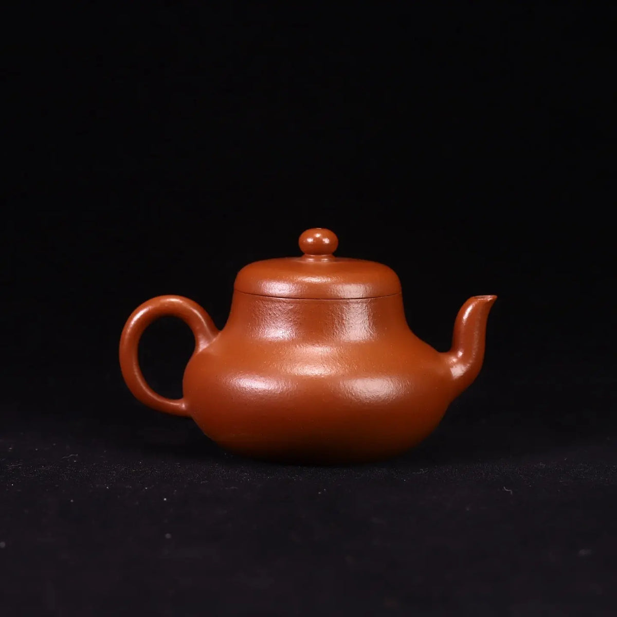 Jun De 160cc - Yixing Handmade Teapot 江苏宜兴