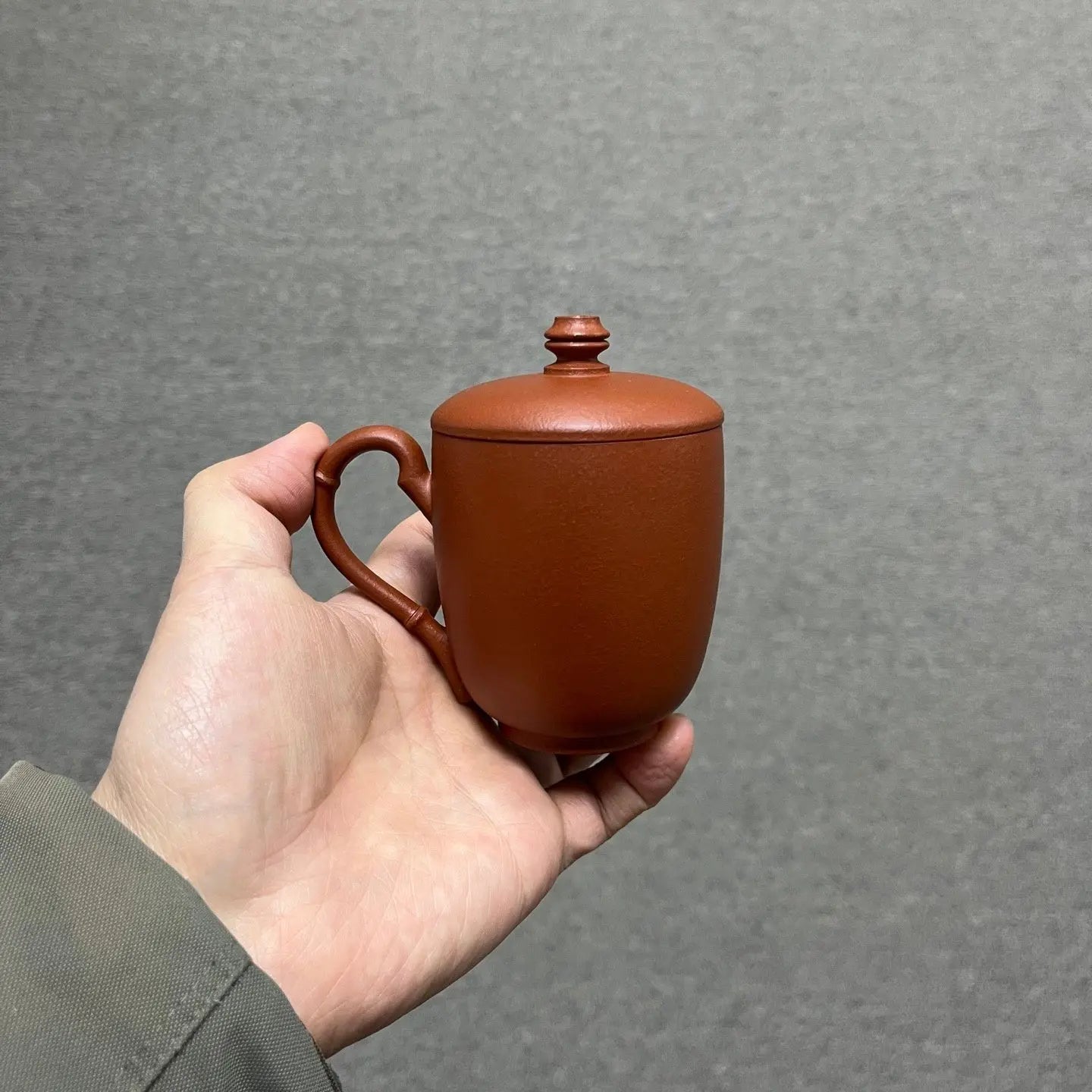 Jun Zhu 220cc - Yixing Handmade Teacup 江苏宜兴