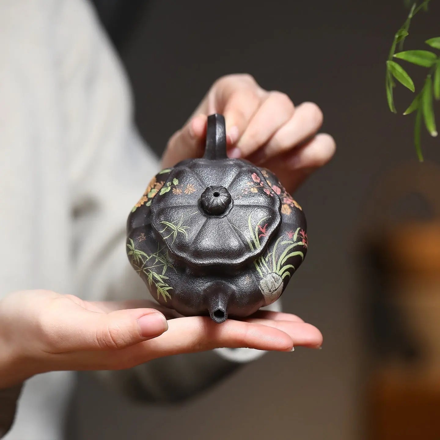 Kui Fang Gu 150cc - Yixing Handmade Teapot 江苏宜兴