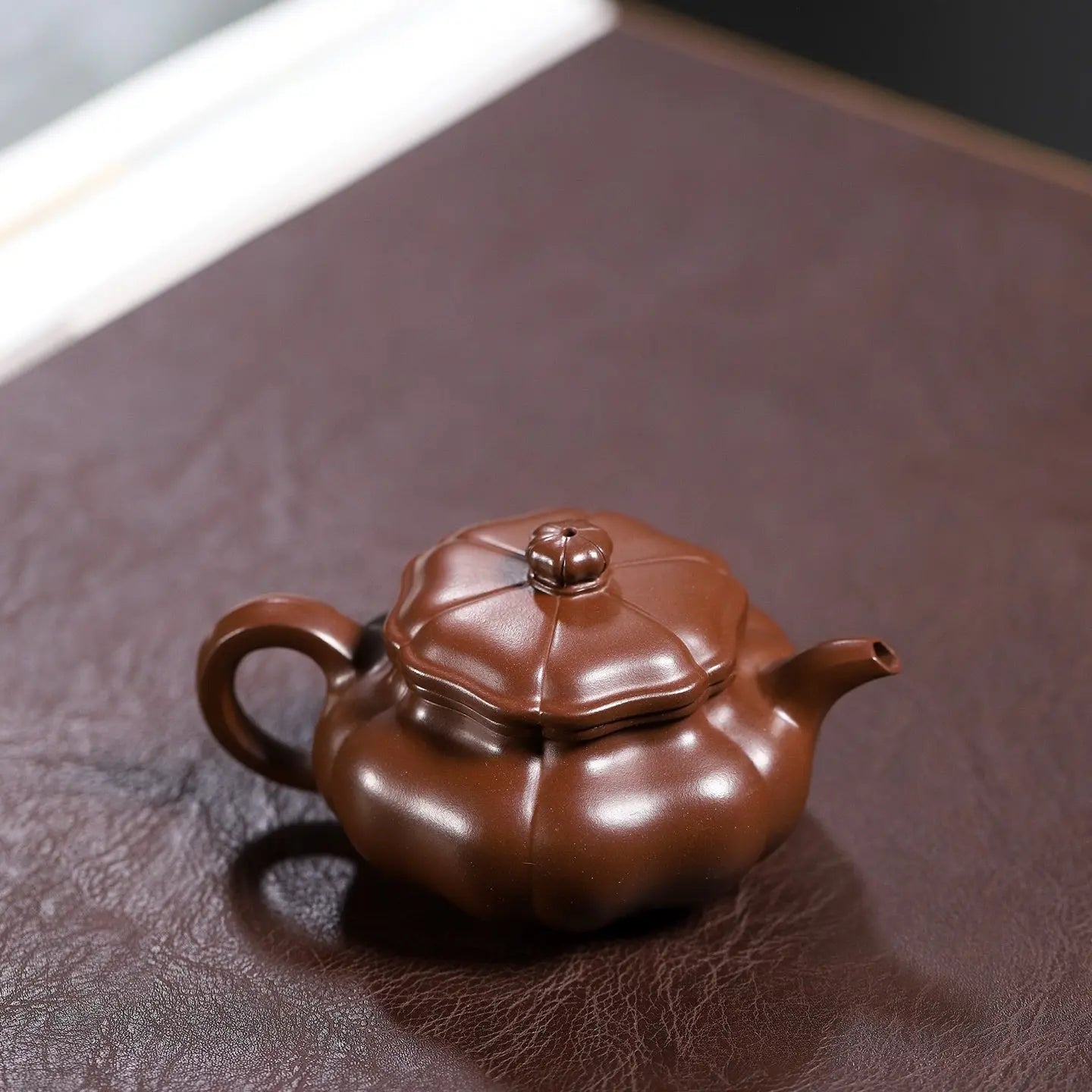 Kui Fang Gu 170cc - Yixing Handmade Teapot 江苏宜兴
