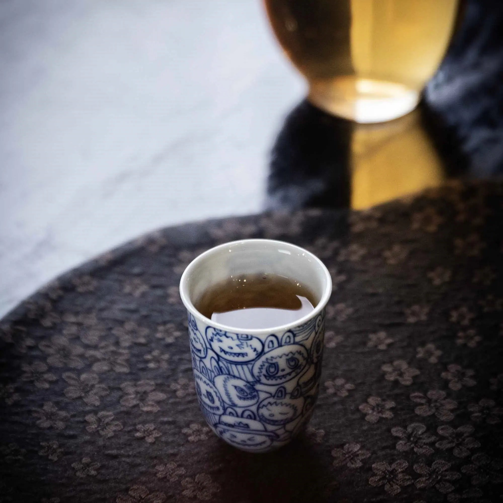 La Bu Bu 40cc - Jing De Zhen Porcelain Teacup zycschina