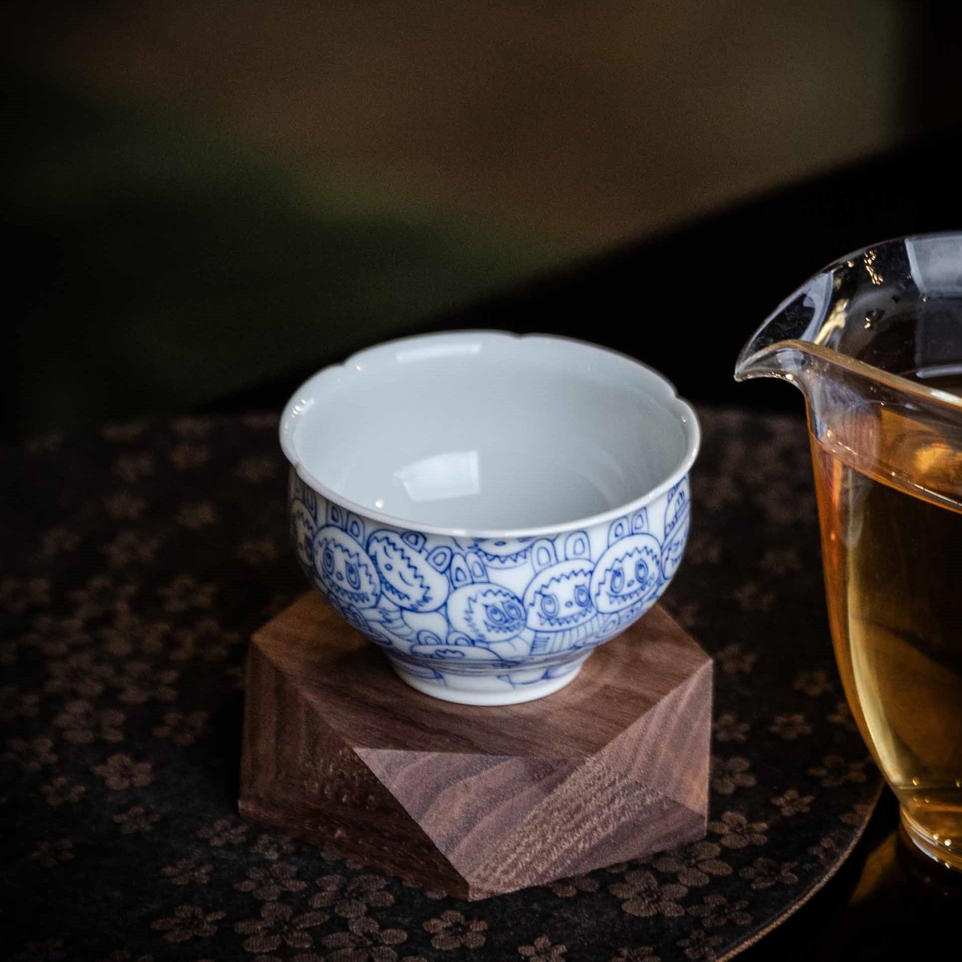 La Bu Bu 90cc - Jing De Zhen Porcelain Teacup zycschina