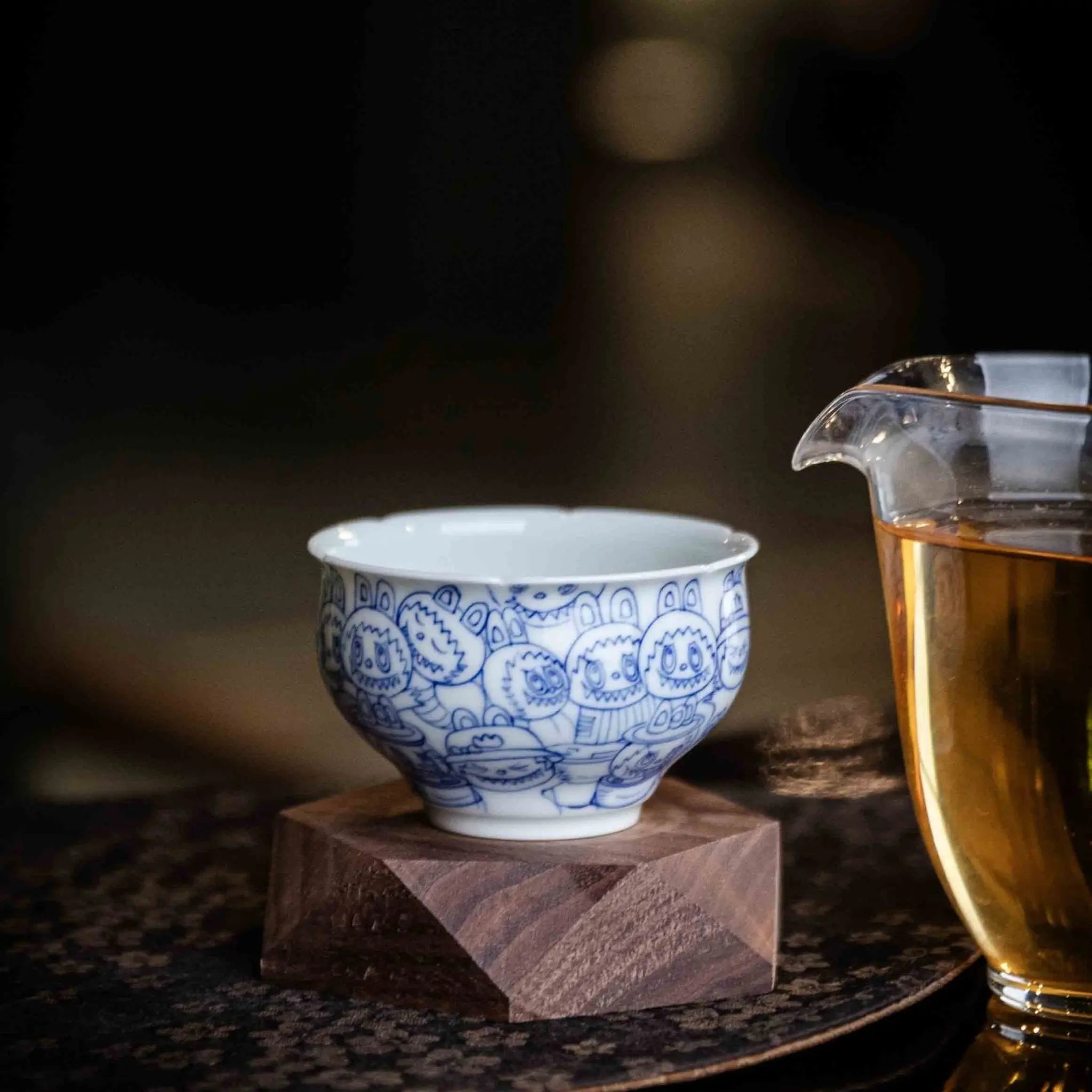 La Bu Bu 90cc - Jing De Zhen Porcelain Teacup zycschina