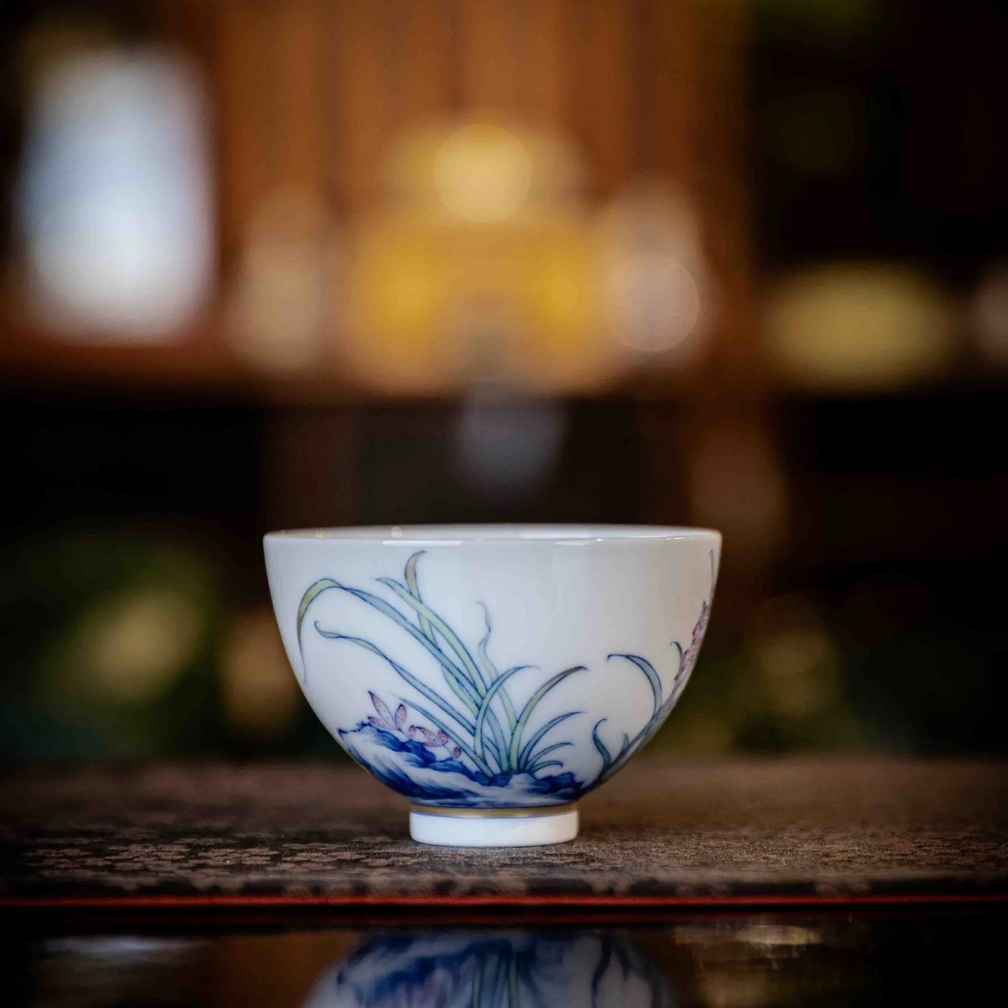 Lan Hua Hu Die 160cc - Jing De Zhen Porcelain Gaiwan zycschina