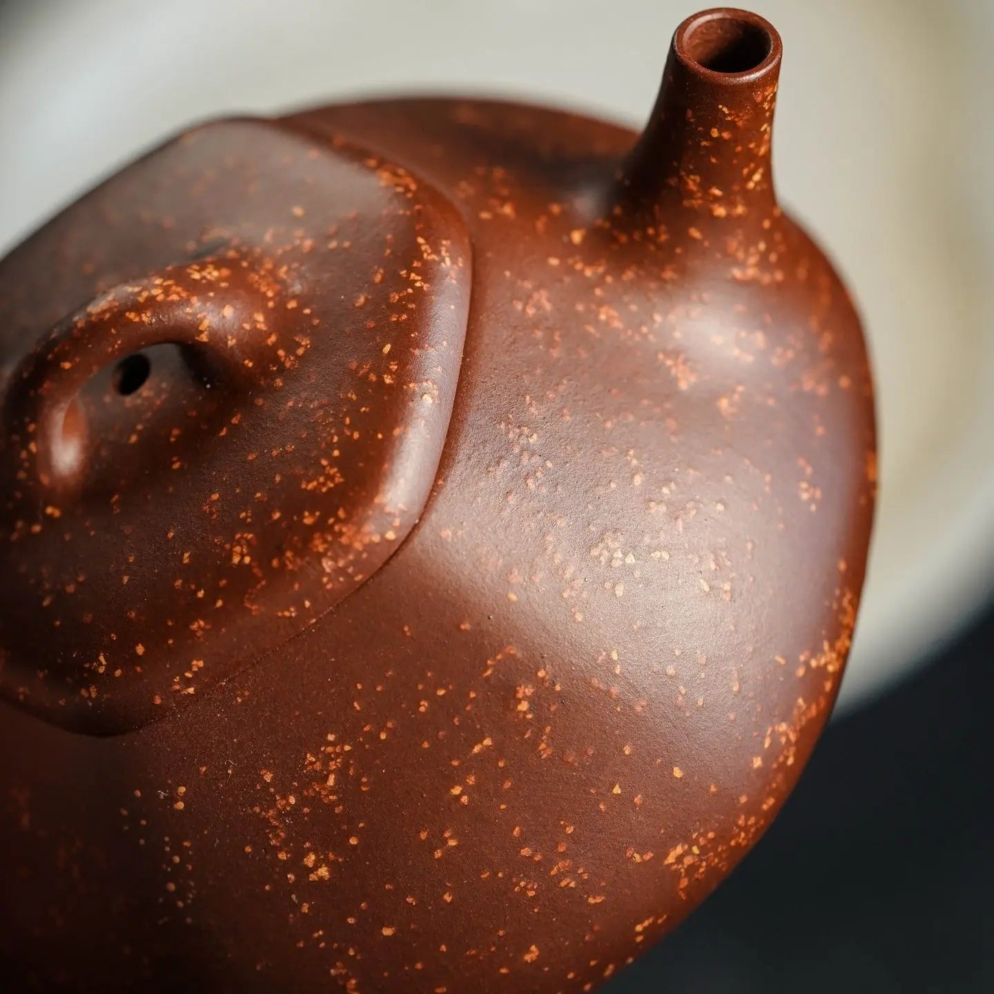 Le Piao 180cc - Yixing Handmade Teapot 江苏宜兴