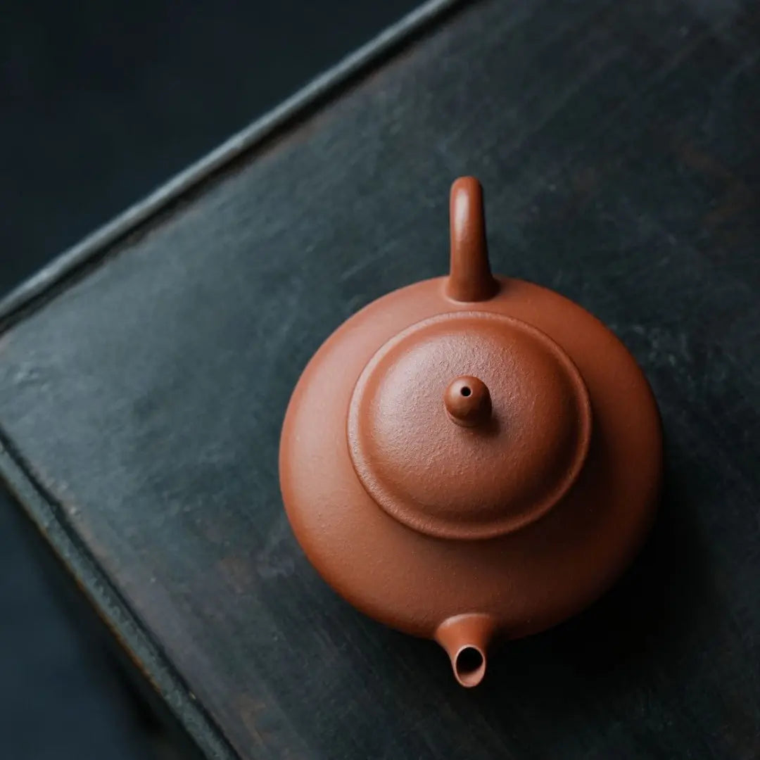 Level 120cc - Yixing Handmade Teapot 江苏宜兴
