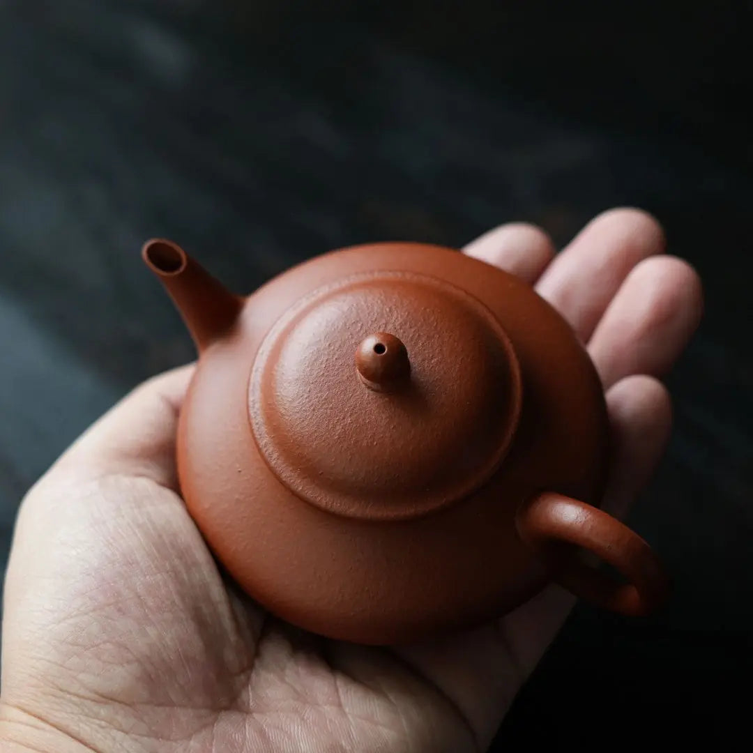 Level 120cc - Yixing Handmade Teapot 江苏宜兴