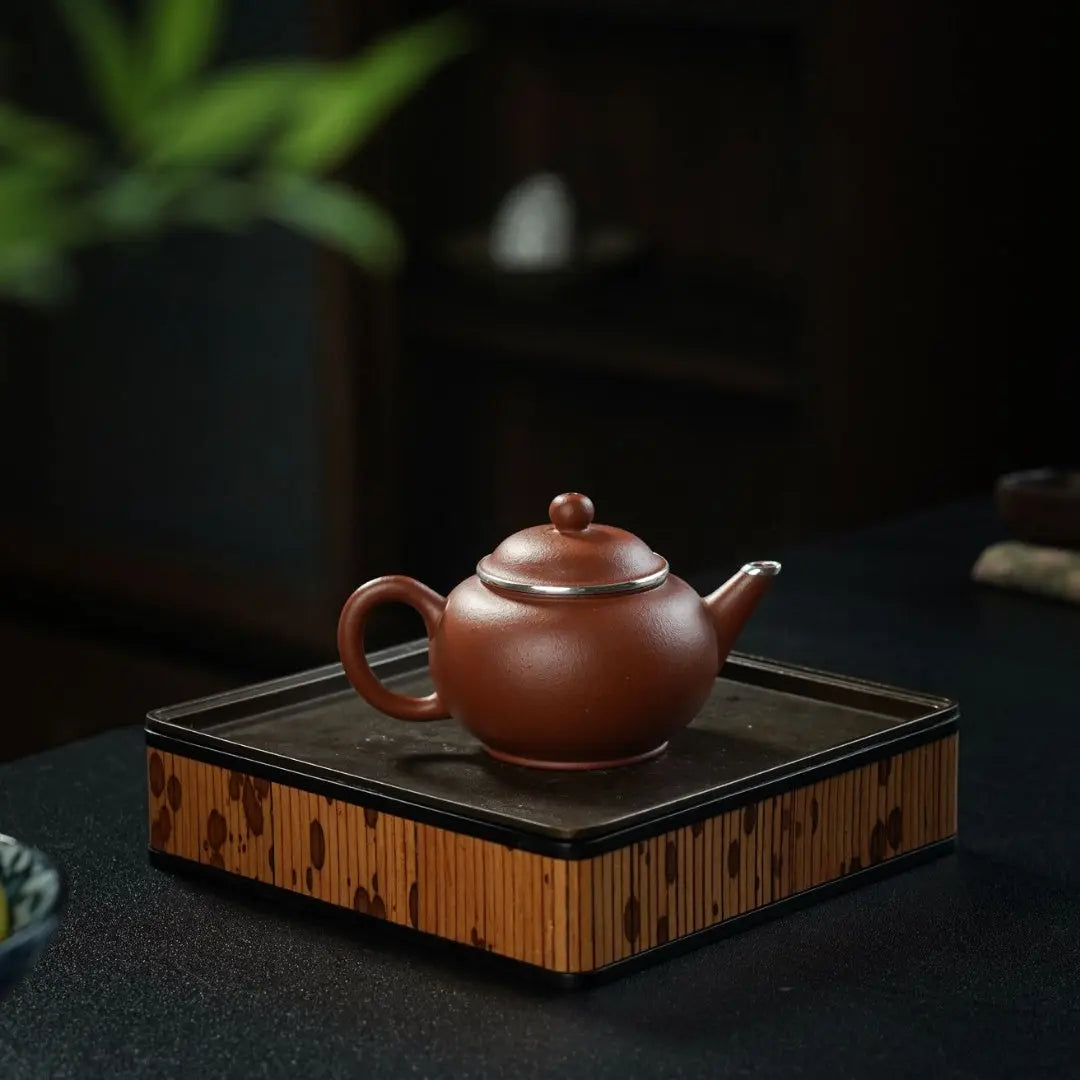 Level 120cc - Yixing Handmade Teapot 江苏宜兴