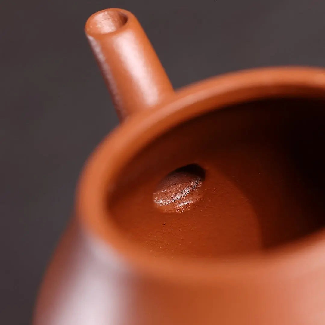 Li 70cc - Yixing Handmade Teapot 江苏宜兴