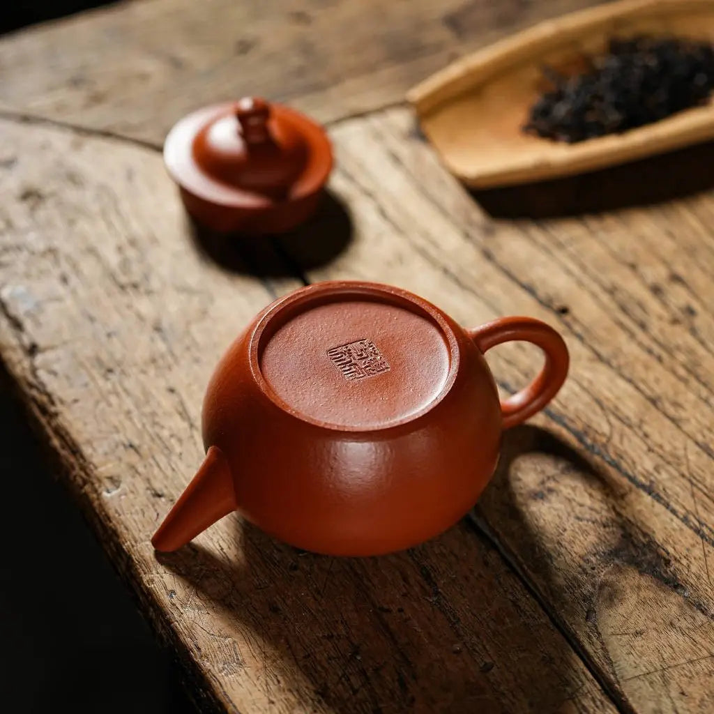 Li Mao 150cc - Yixing Handmade Teapot 江苏宜兴