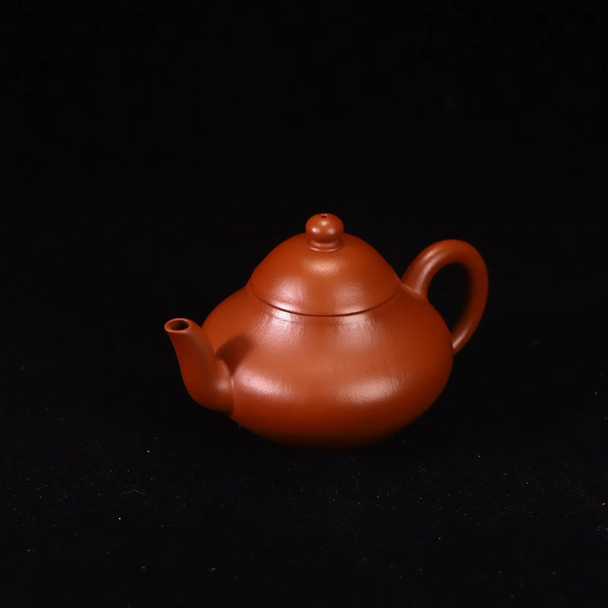 Li Xing 110cc - Yixing Handmade Teapot 江苏宜兴