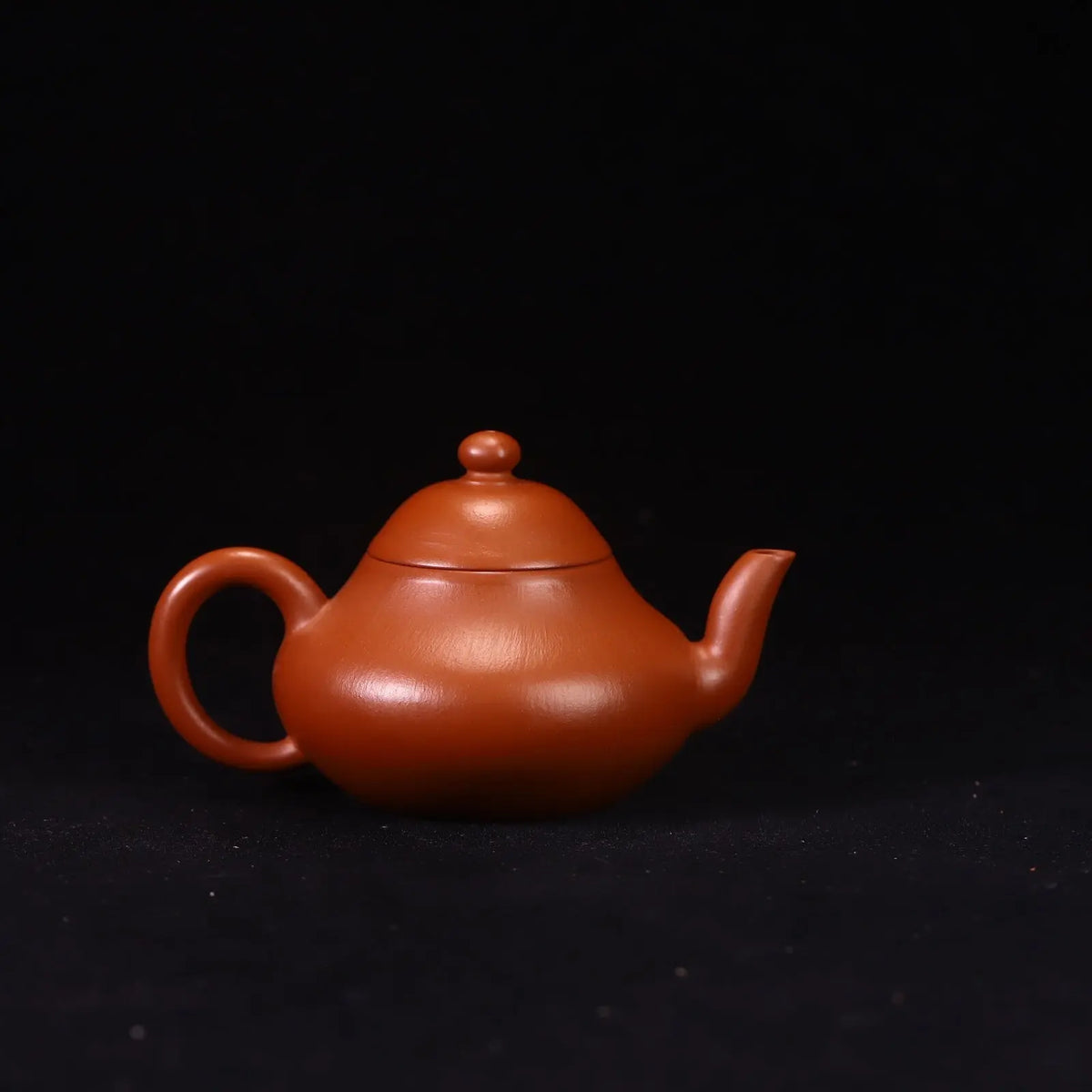 Li Xing 110cc - Yixing Handmade Teapot 江苏宜兴