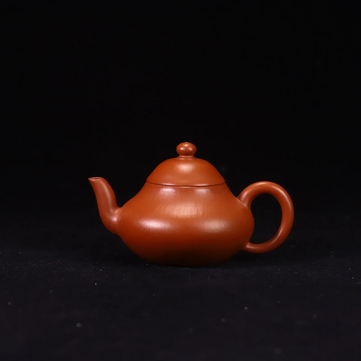 Li Xing 110cc - Yixing Handmade Teapot 江苏宜兴