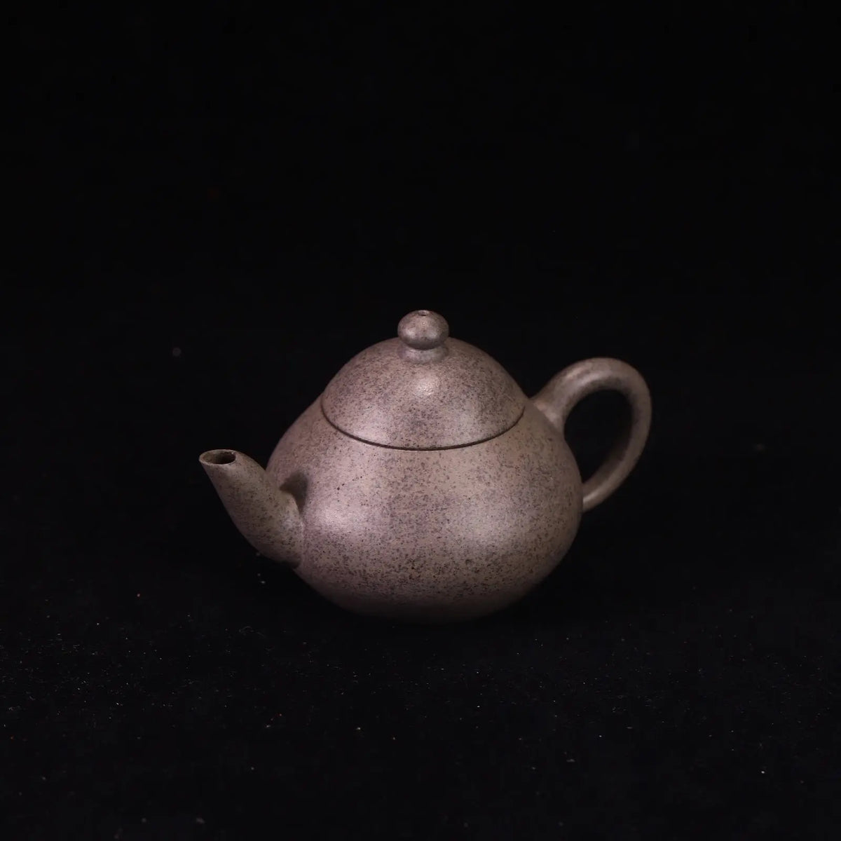 Li Xing 110cc - Yixing Handmade Teapot 江苏宜兴