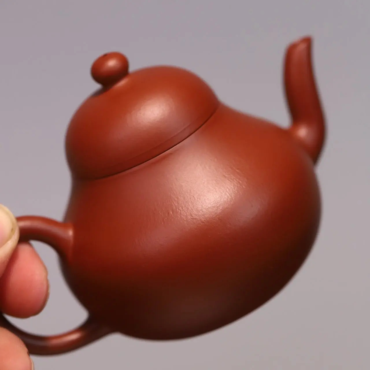 Li Xing 140cc - Yixing Handmade Teapot 江苏宜兴