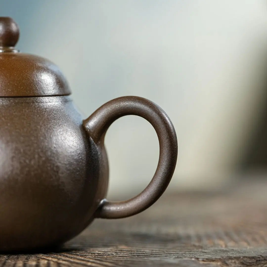 Li Xing 150cc - Yixing Handmade Teapot 江苏宜兴