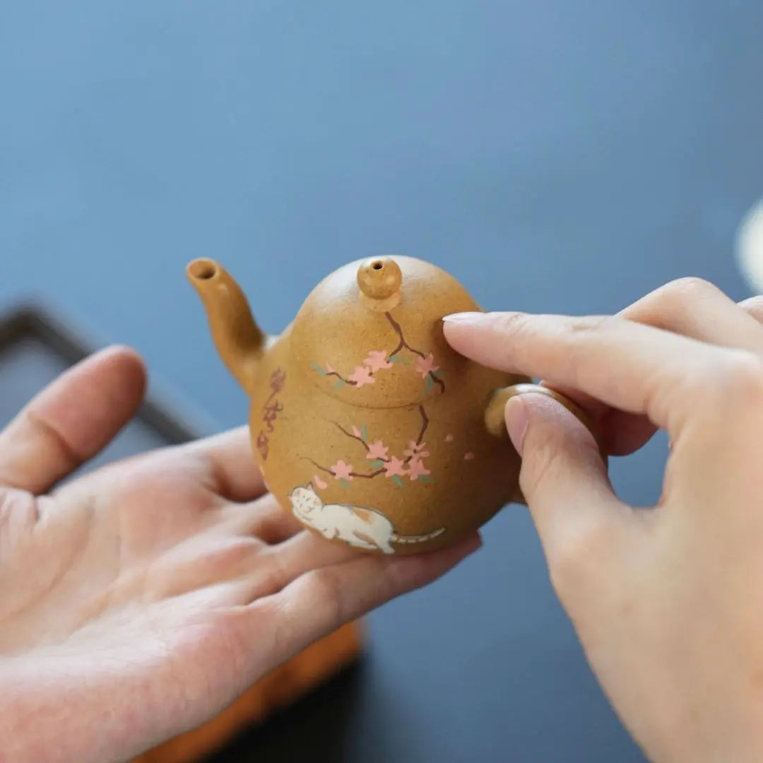 Li Xing 80cc - Yixing Handmade Teapot 江苏宜兴