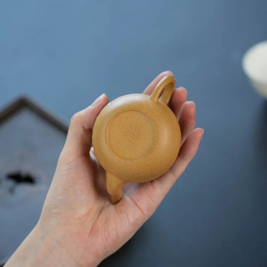 Li Xing 80cc - Yixing Handmade Teapot 江苏宜兴