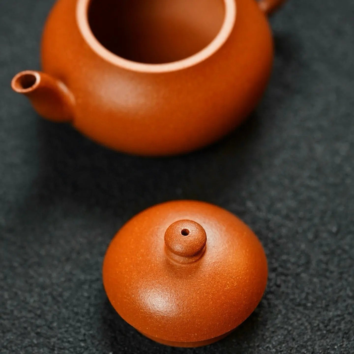 Li Xing 85cc - Yixing Handmade Teapot 江苏宜兴