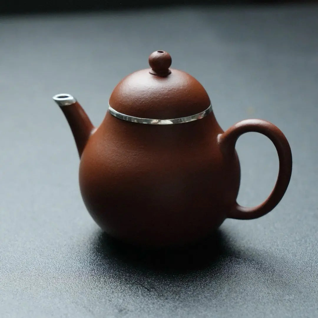 Li Xing 90cc - Yixing Handmade Teapot 江苏宜兴