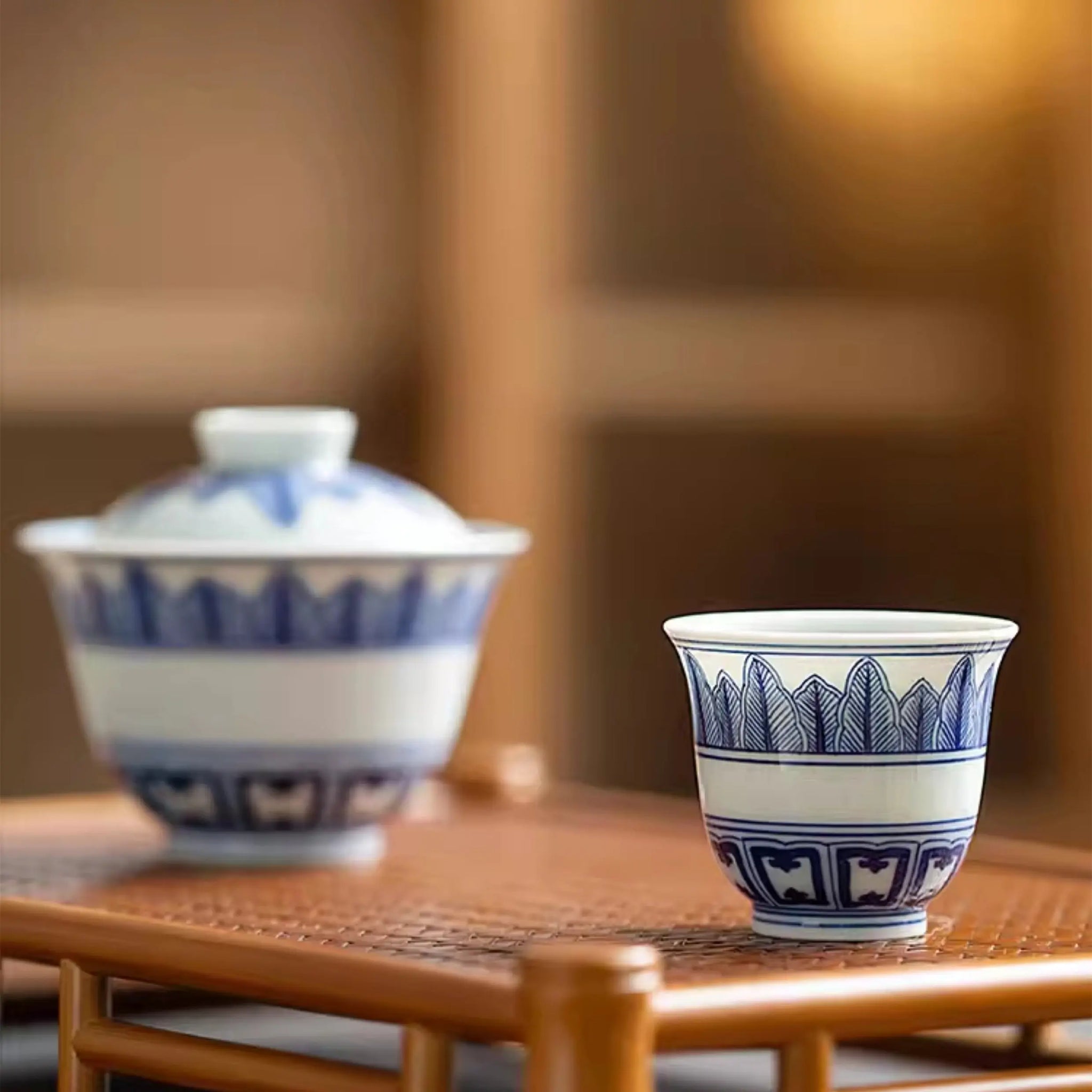 Lian Ban Jiao Ye - Jing De Zhen Porcelain Teacup zycschina