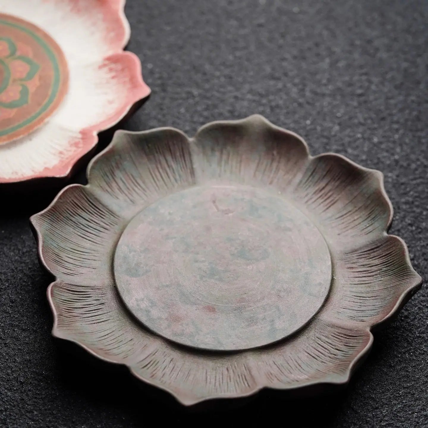Lian Hua Hu Cheng - Dry Bubble Tray 江苏宜兴