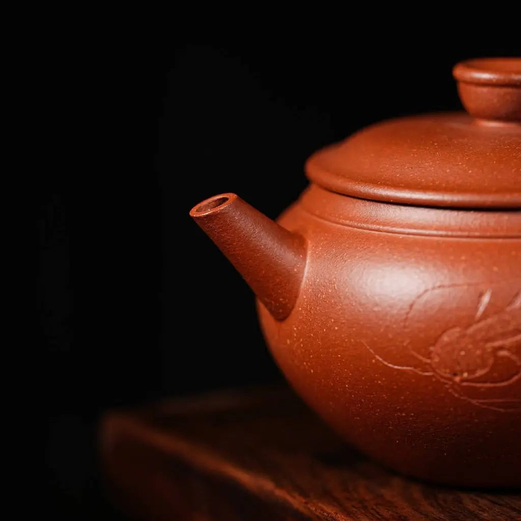 Lian Nian You Yu 180cc - Yixing Handmade Teapot 江苏宜兴
