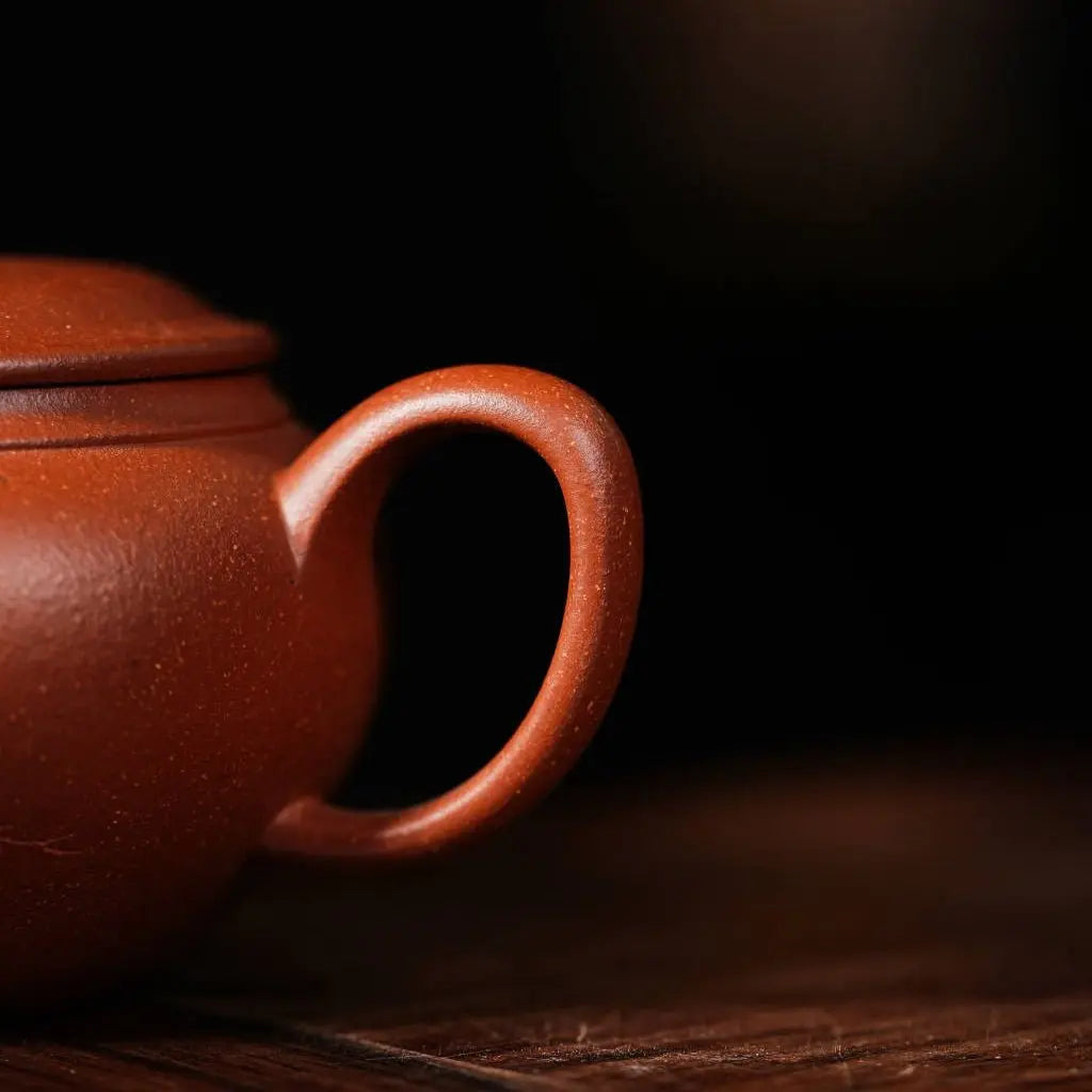 Lian Nian You Yu 180cc - Yixing Handmade Teapot 江苏宜兴