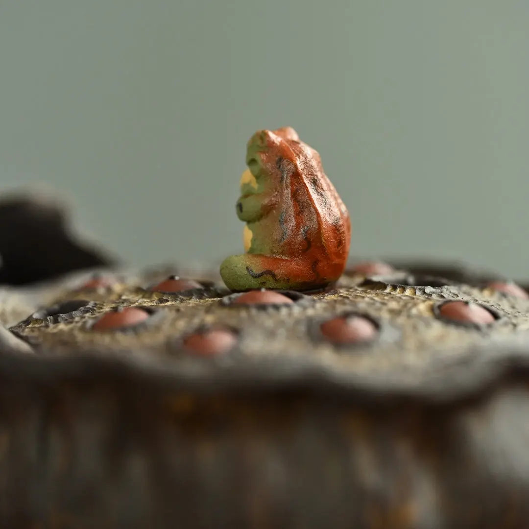 Lian Peng Set 250cc - Yixing Handmade Teapot 江苏宜兴