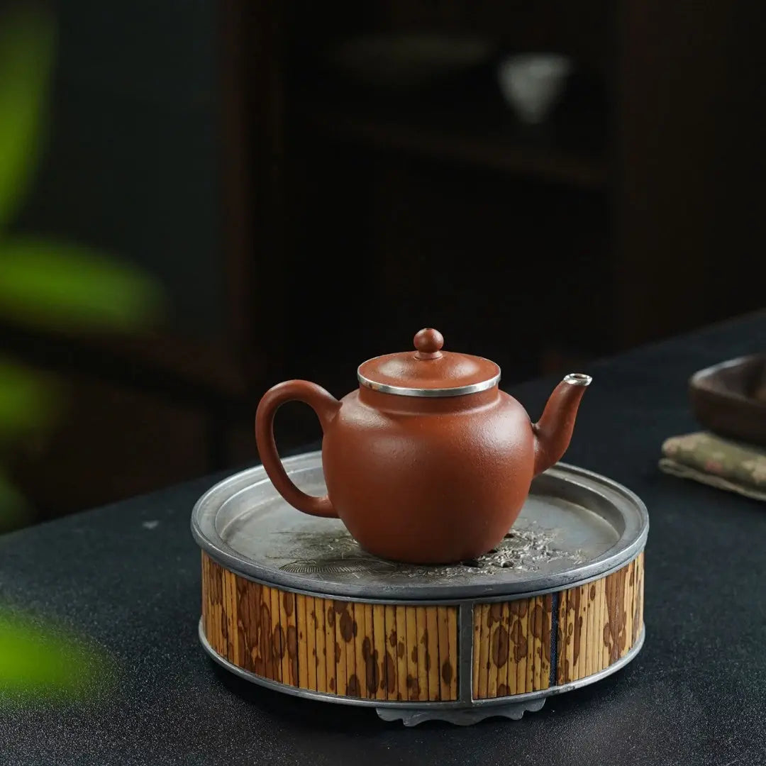 Lian Zi 120cc - Yixing Handmade Teapot 江苏宜兴