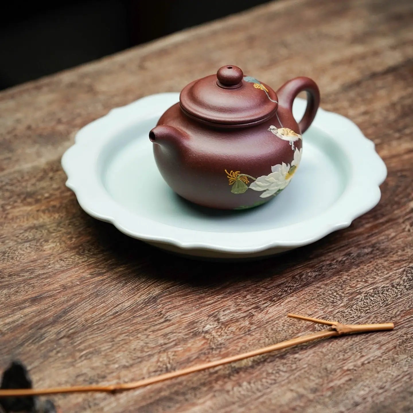 Lian Zi 160cc - Yixing Handmade Teapot 江苏宜兴