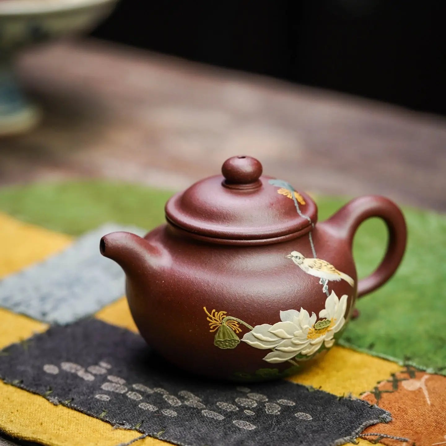Lian Zi 160cc - Yixing Handmade Teapot 江苏宜兴